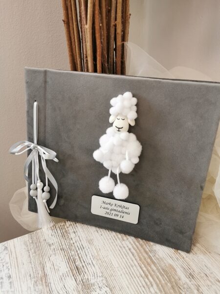 Foto albumas palinkėjimų knyga Aviukas+sidabrinė graviruota lentelė